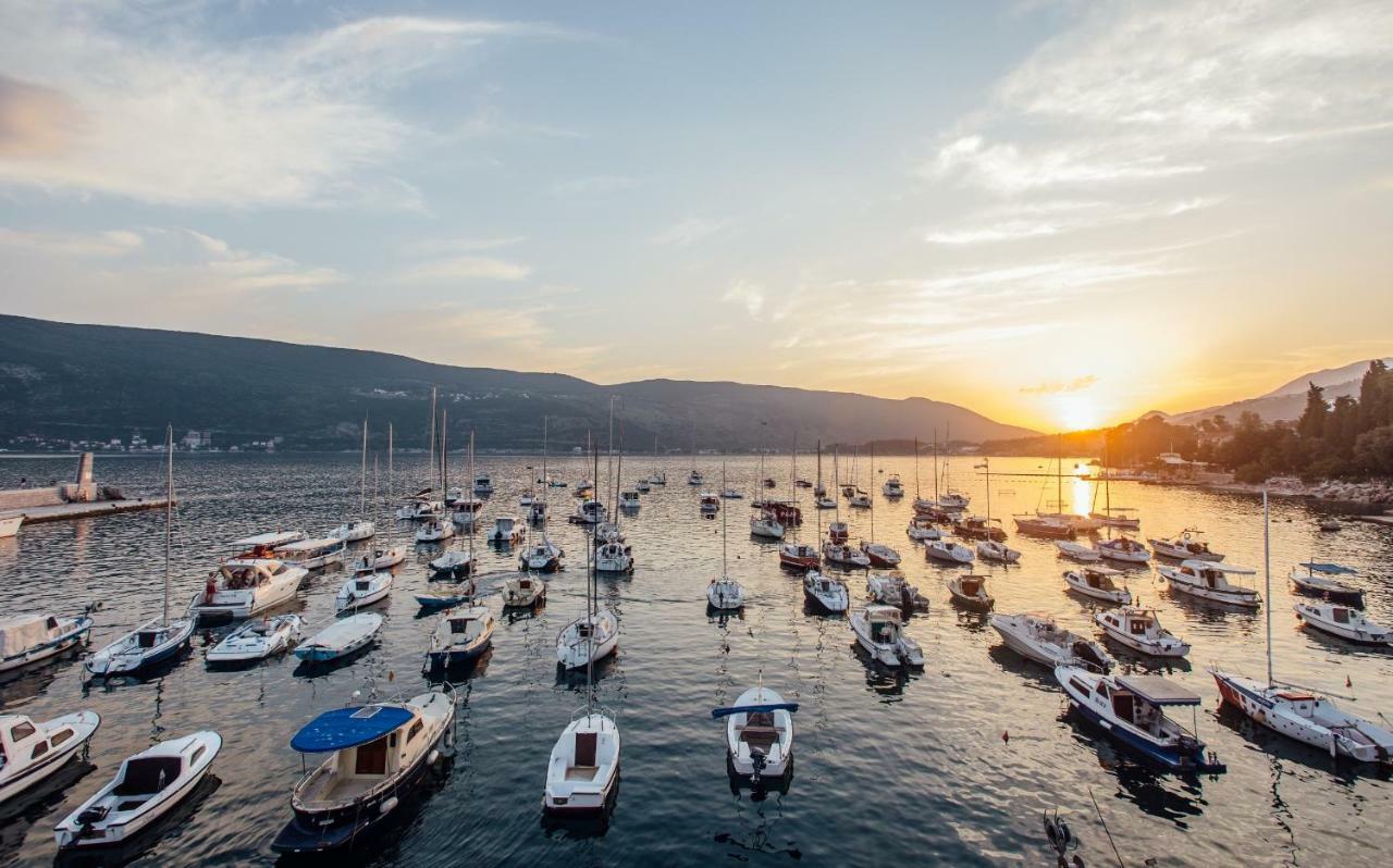 Apartments Belvedere Herceg Novi Exterior foto